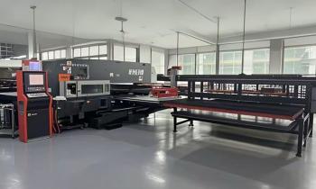 Máy đột dập 4CNC (4)